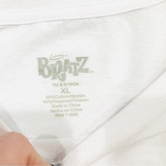 Bratz Girls White Multicolor Graphic T-shirt - Picture 3 of 8